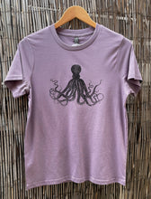 Load image into Gallery viewer, Ladies tee - Octopus