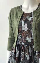 Load image into Gallery viewer, 3/4 Sleeve Cardi - Sage