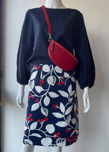 Load image into Gallery viewer, Berries, A-line skirt - Navy